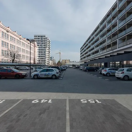 Point By Zoom Apartament Bratislava